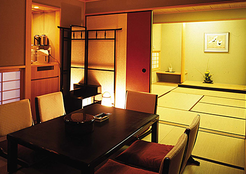 和室 Japanese-Style Room
