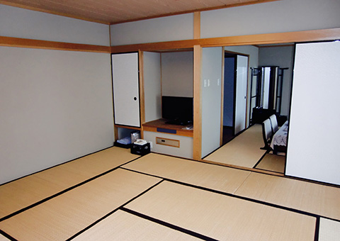 和室 Japanese-Style Room